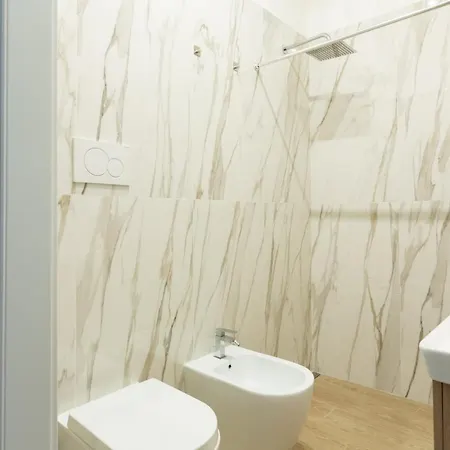 Repubblica Modern Flat * Milan